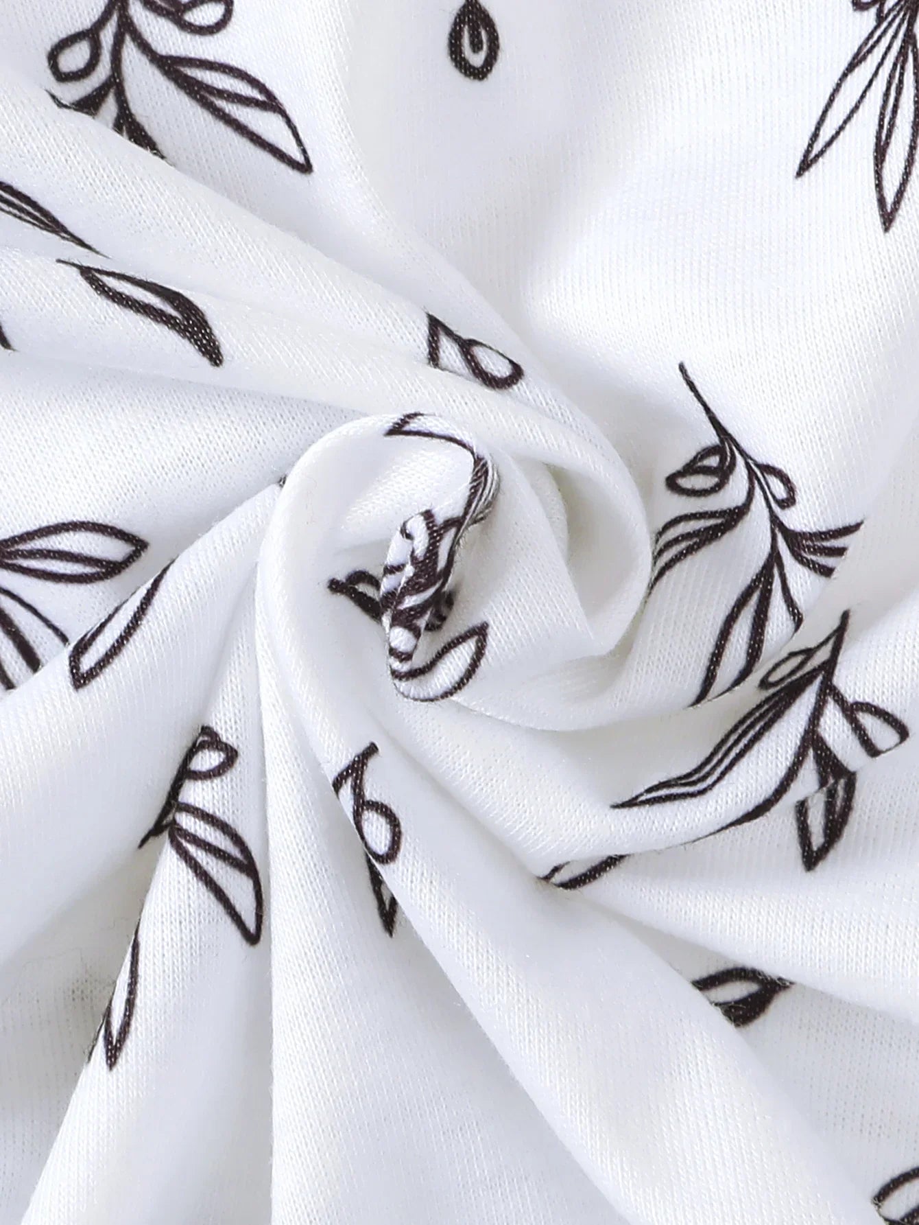 Summer  0-1 Years Old  Infant  Baby   Boys  Printed  Short-Sleeved  Top  And  Strap  Shorts    3-Piece  Set   With  Hat