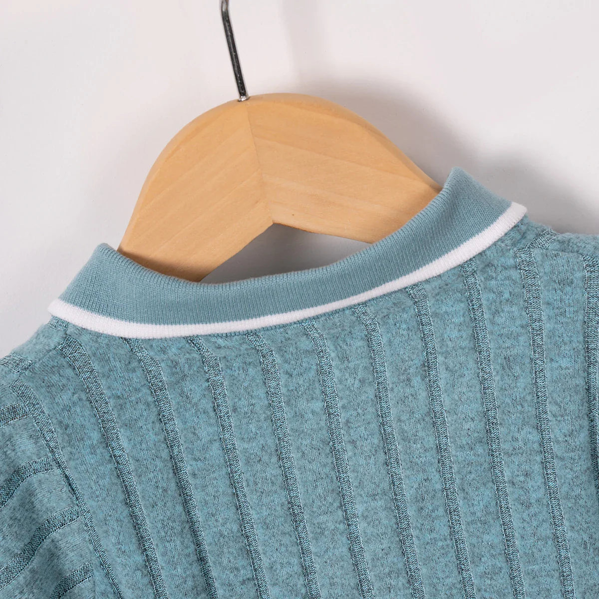 Boys' summer short-sleeved shorts set with British style collar and ribbed set for daily wear or going out