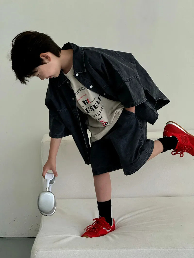 Boys' Summer Shirt Set 2025 New SummerSmall and Medium sized Children Boys' Summer Short sleeved Shirt Top