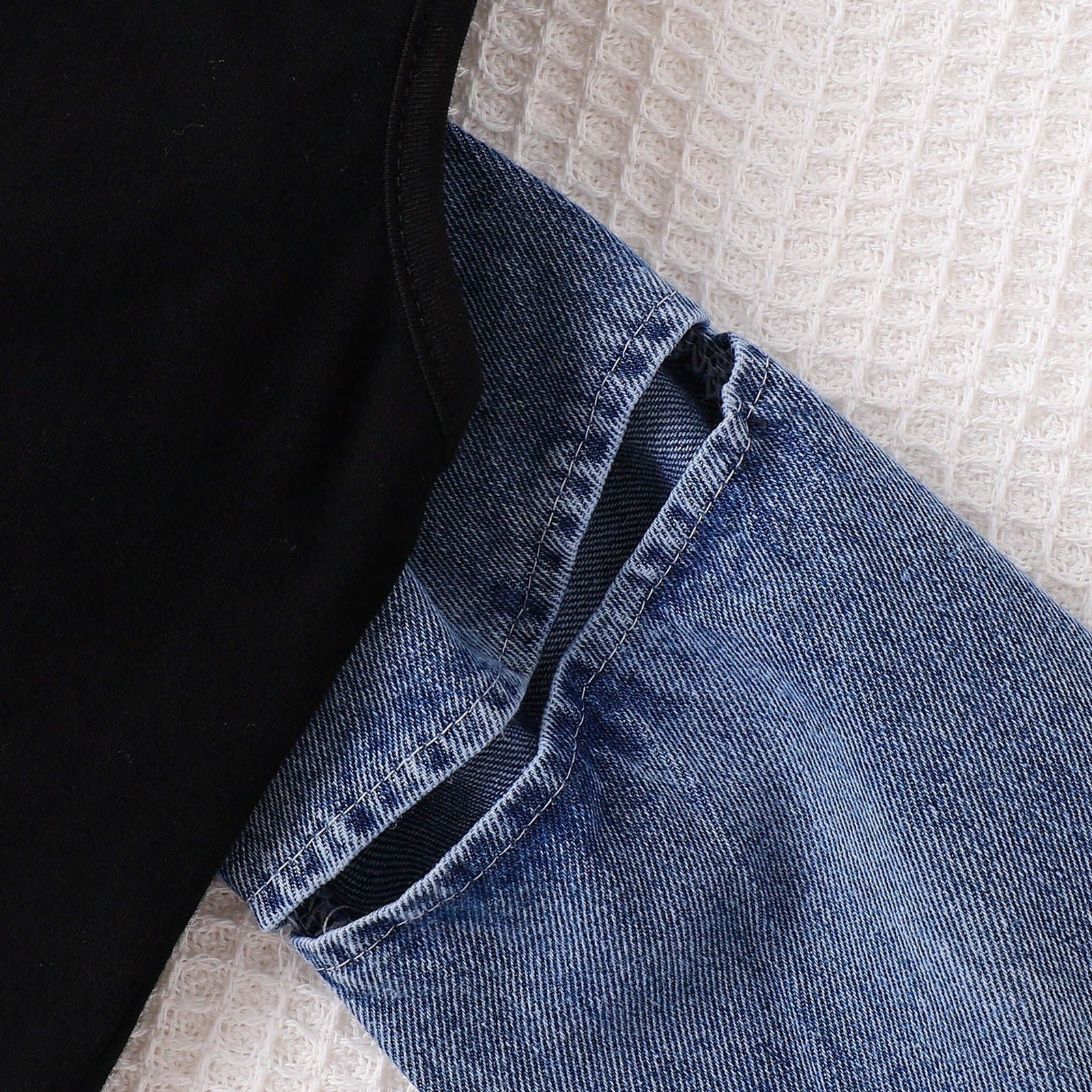 Two-piece tops with flared denim trousers two-piece set